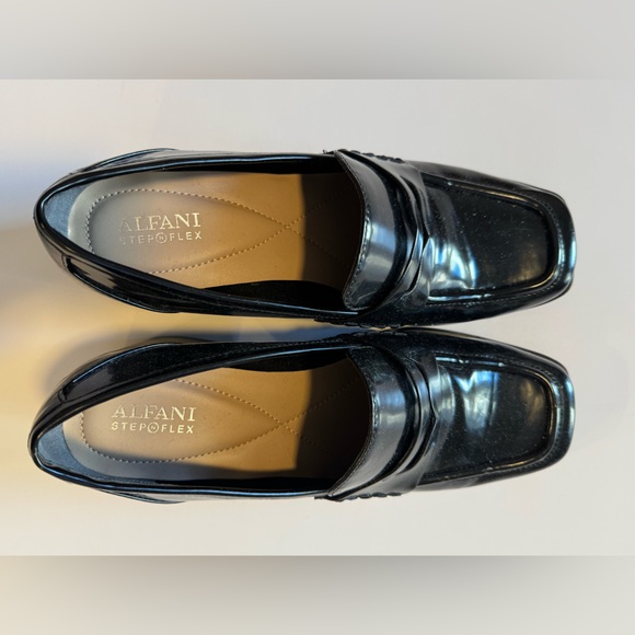 Alfani step n flex Patent leather heeled loafers - Picture 2 of 10